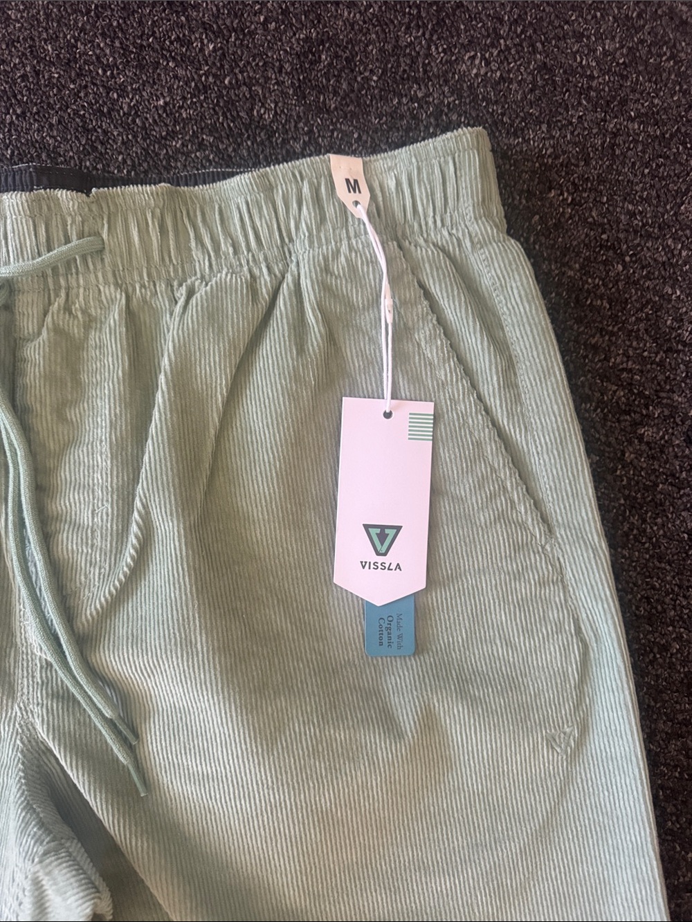 VISSLA Men’s Sage Green Corduroy Drawstring Shorts - Picture 2 of 5